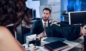 Pair of stunning brunettes be thrilled by two unpremeditated on every side the office